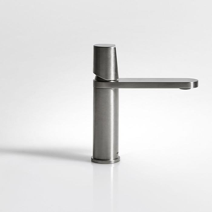 Antonio Lupi Indigo Смеситель для раковины, на 1 отв, излив:, цвет: Satin Stainless Steel Finish