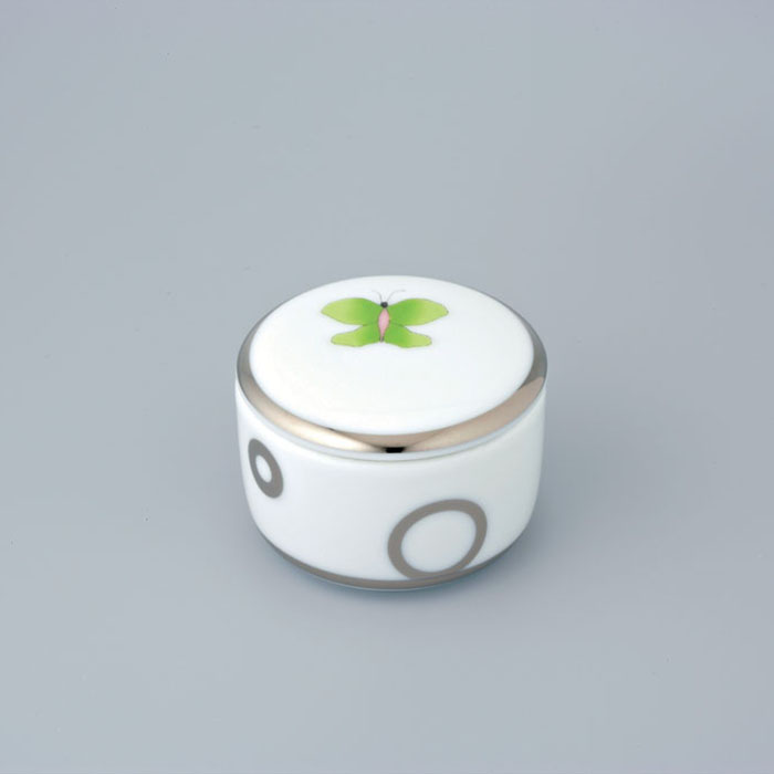 THG CAPUCINE VERT DECOR PLATINE Коробка для таблеток керамическая, круглая, настольная, декор платина/зеленый, цвет: белый