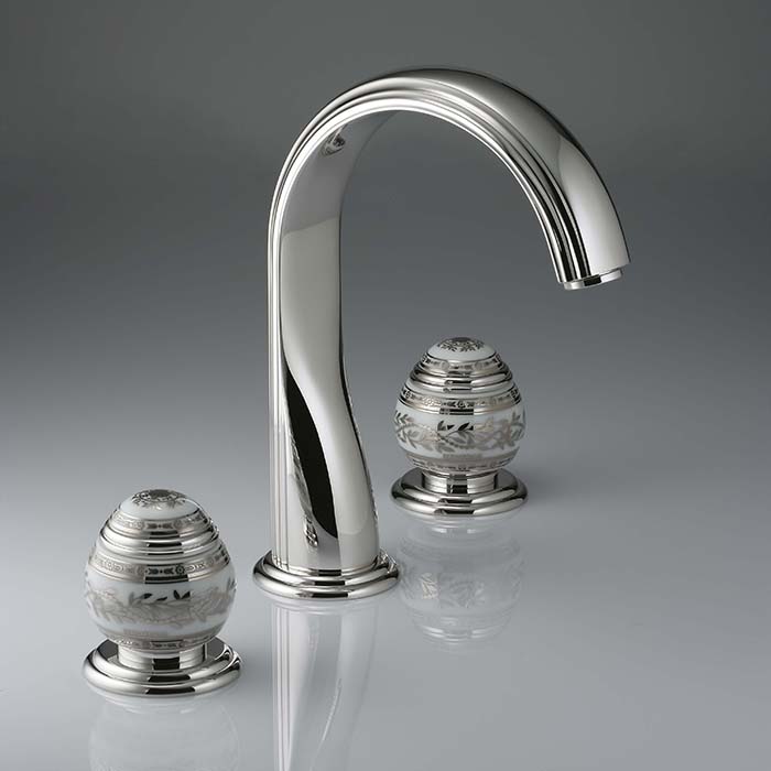 THG Marquise porcelaine blanche Смеситель для раковины, 3 отв, цвет: хром/платина/белый фарфор