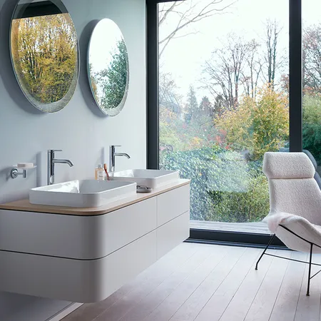 Duravit Happy D.2 Plus Тумба подвесная с 2 раковинами, 4 ящика, цвет: nordic white satin matt/mediterrenean oak