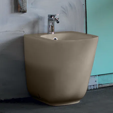 Kerasan Tribeca Биде напольное пристенное, с 1 отв под смеситель, c креплением WB5N, цвет: Nut brown