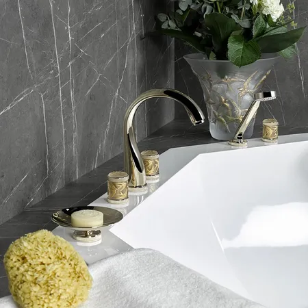 THG Hirondelles Gold Stamped Смеситель на борт ванны, 5 отв, с ручным душем, цвет: Soft gold